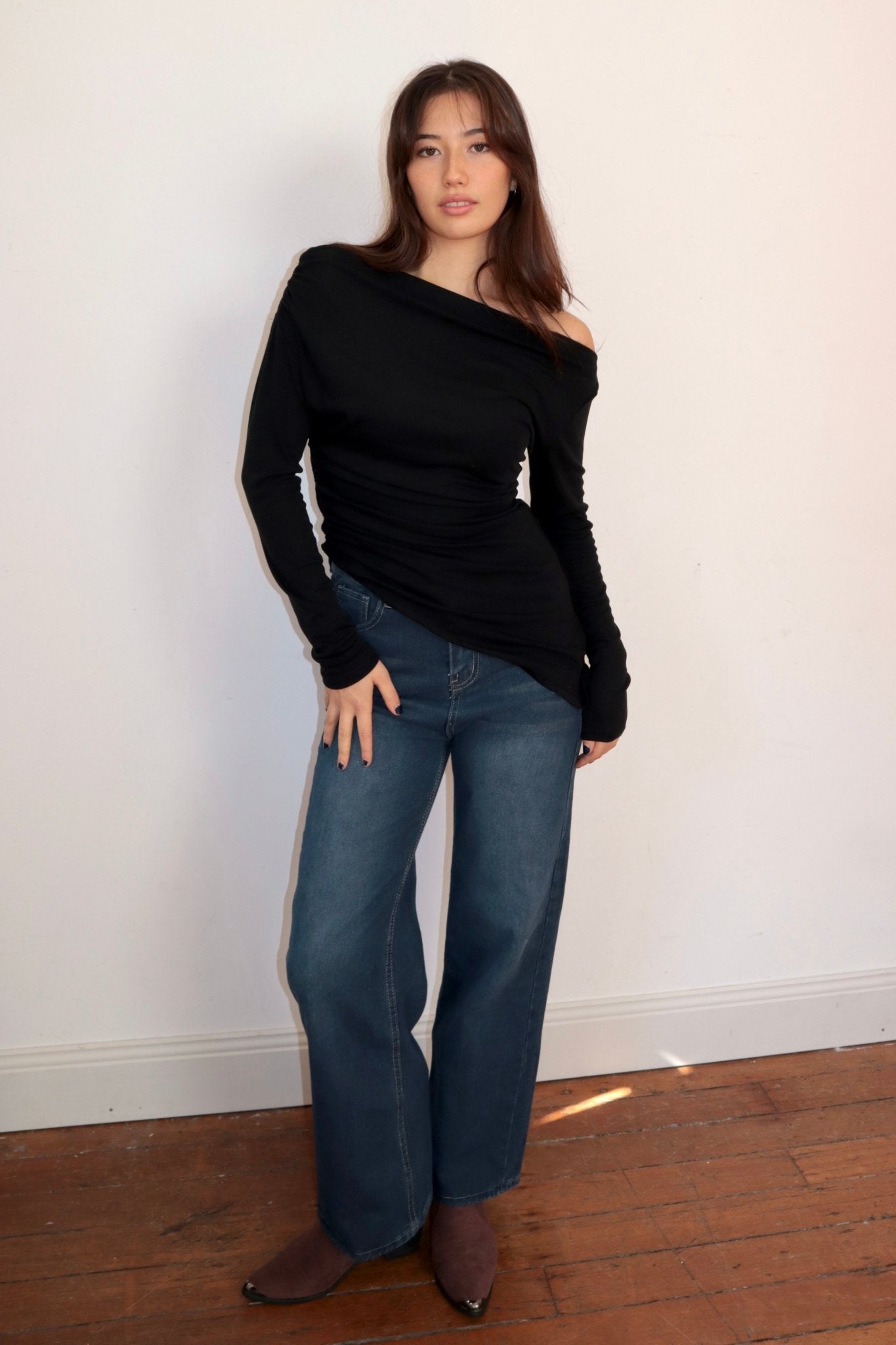 Asymmetrical off shoulder long sleeve top - SCG_COLLECTIONSTop