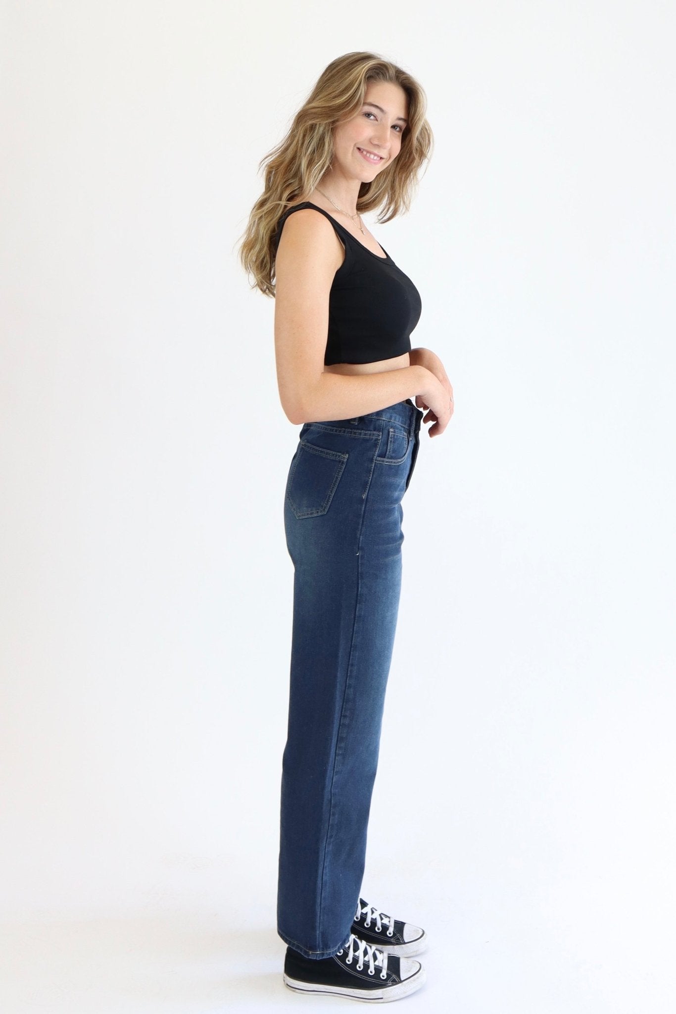 Mid Rise dad jeans in mid vintage blue - SCG_COLLECTIONSBottom