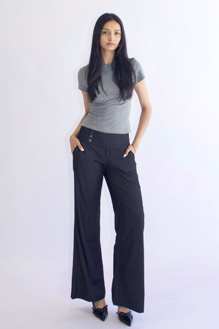 Evelyn Low-rise Tencel Jeans in Black