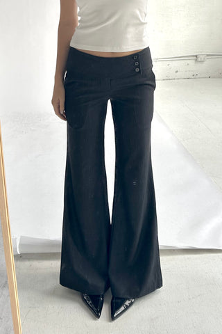 Evelyn Low-rise Tencel Jeans in Black