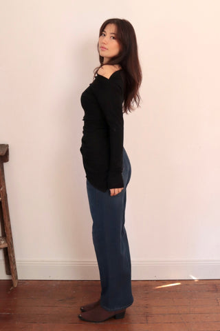 Asymmetrical off shoulder long sleeve top - SCG_COLLECTIONSTop