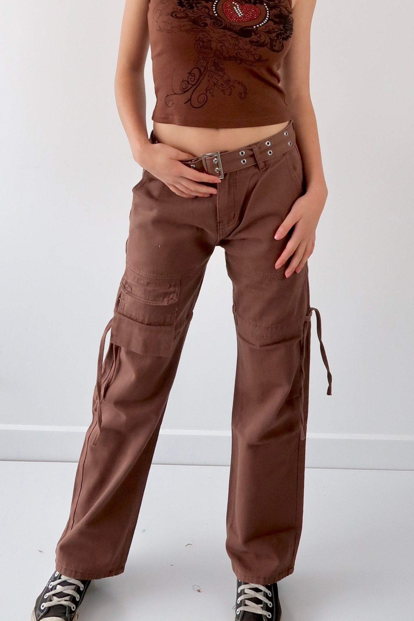 Low-rise skater girl pants – SCG_COLLECTIONS