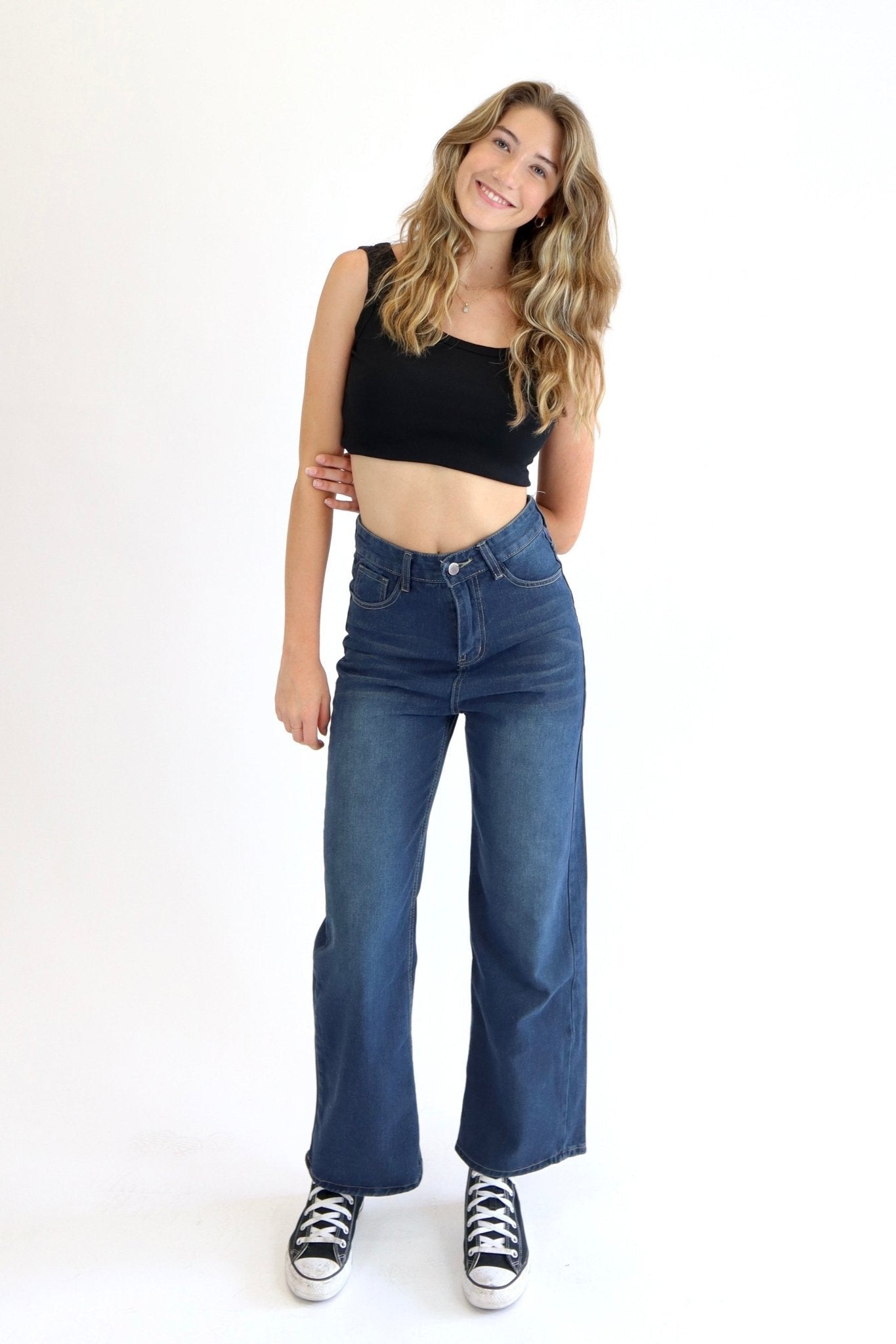 Mid Rise dad jeans in mid vintage blue - SCG_COLLECTIONSBottom