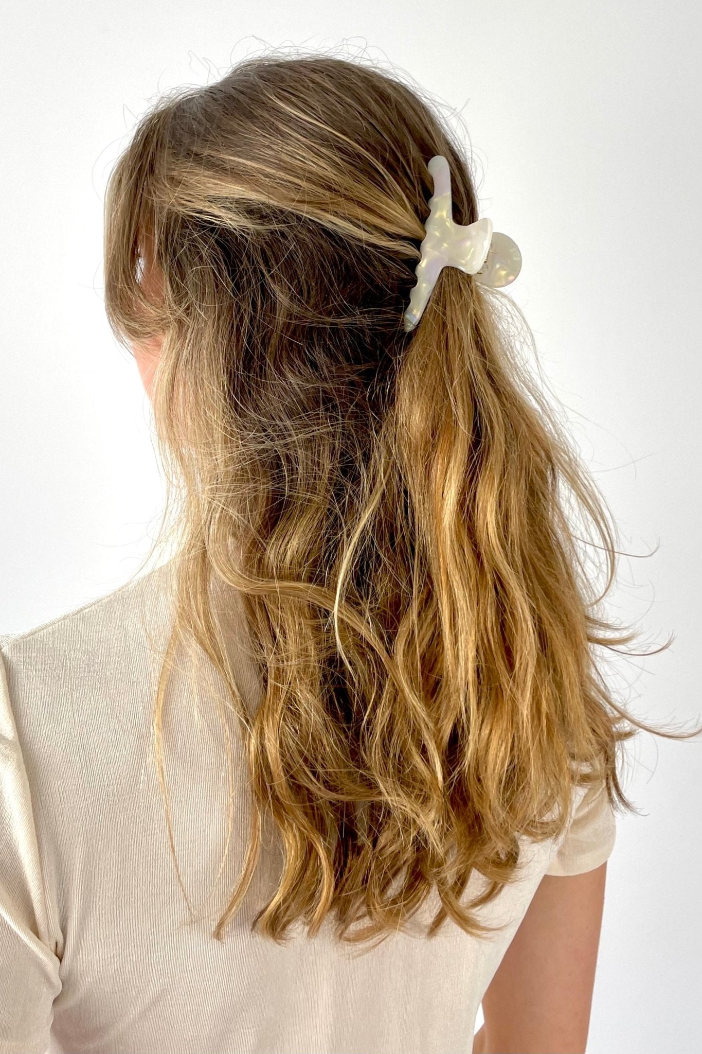 White marble claw clip - SCG_COLLECTIONSAccessory